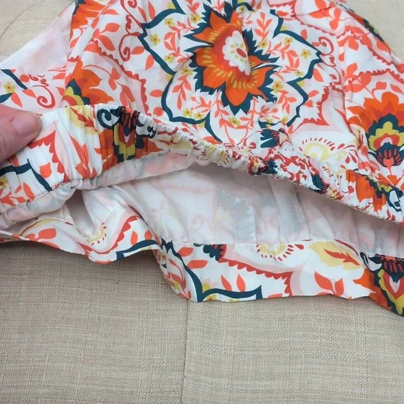 Boden Orange and Cream Floral Crop Top - Picture 13 of 14